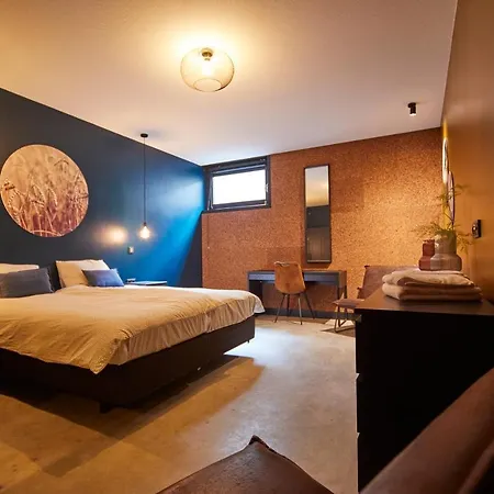 Отель Splinternieuwe Luxe Vakantiewoning - Bij Hygge