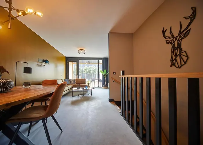 Отель Splinternieuwe Luxe Vakantiewoning - Bij Hygge *